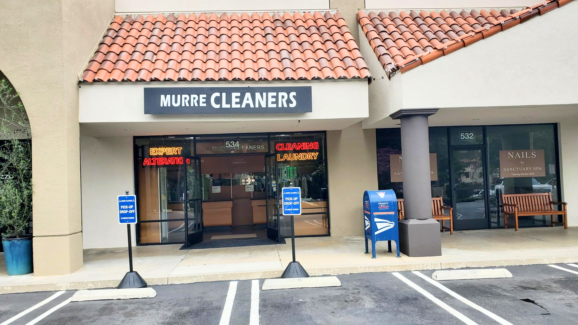 Murre Cleaners storefront at 534 Palisades Drive, Pacific Palisades